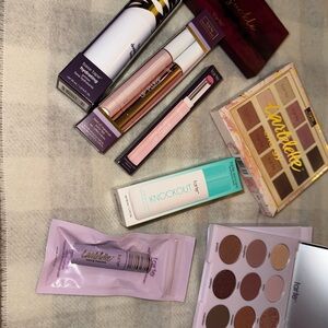 Tarte Tartelette Bundle - Eyeshadow Palettes - Primer - Lips